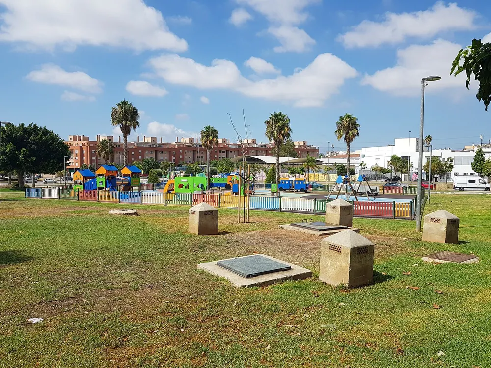 Parque infantil en Las Morillas (Málaga)
